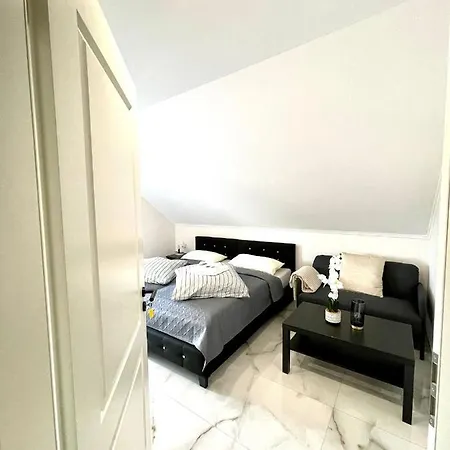 Hammer بيت ضيافة