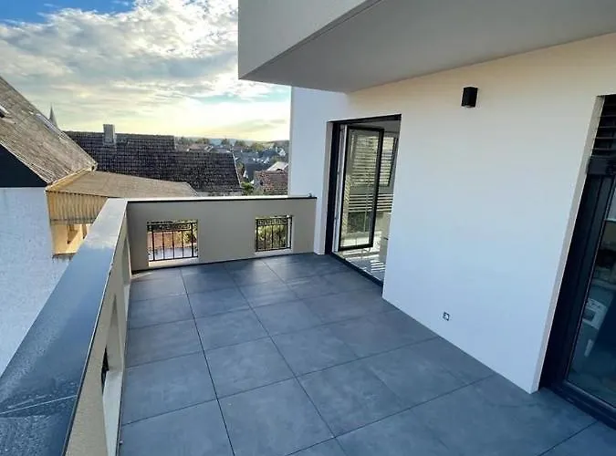 Hammer Guest house *