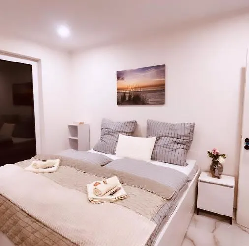 Hammer Guest house *