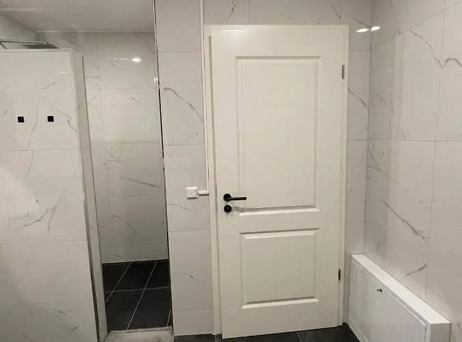 Hammer Guest house *